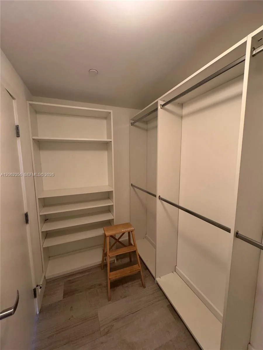 16385 Biscayne Blvd # 305, North Miami Beach, FL 33160 photo 11