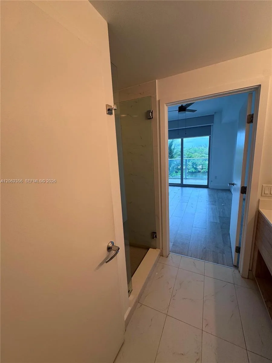 16385 Biscayne Blvd # 305, North Miami Beach, FL 33160 photo 12
