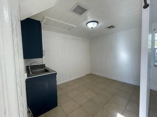 613 54th Street, West Palm Beach, FL 33407 photo 11