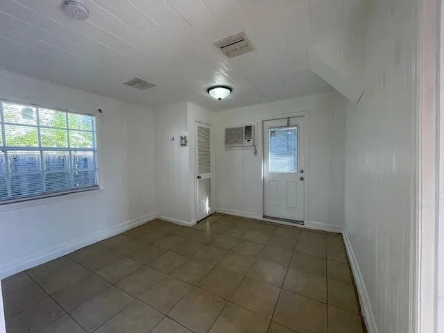613 54th Street, West Palm Beach, FL 33407 photo 6