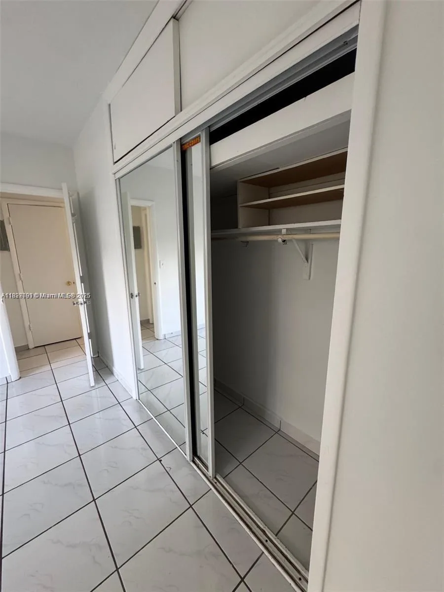 8040 Tatum Waterway Dr # 3, Miami Beach, FL 33141 photo 13