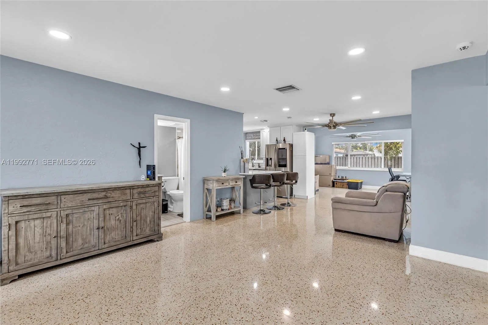 819 N 32nd Ave, Hollywood, FL 33021 photo 7