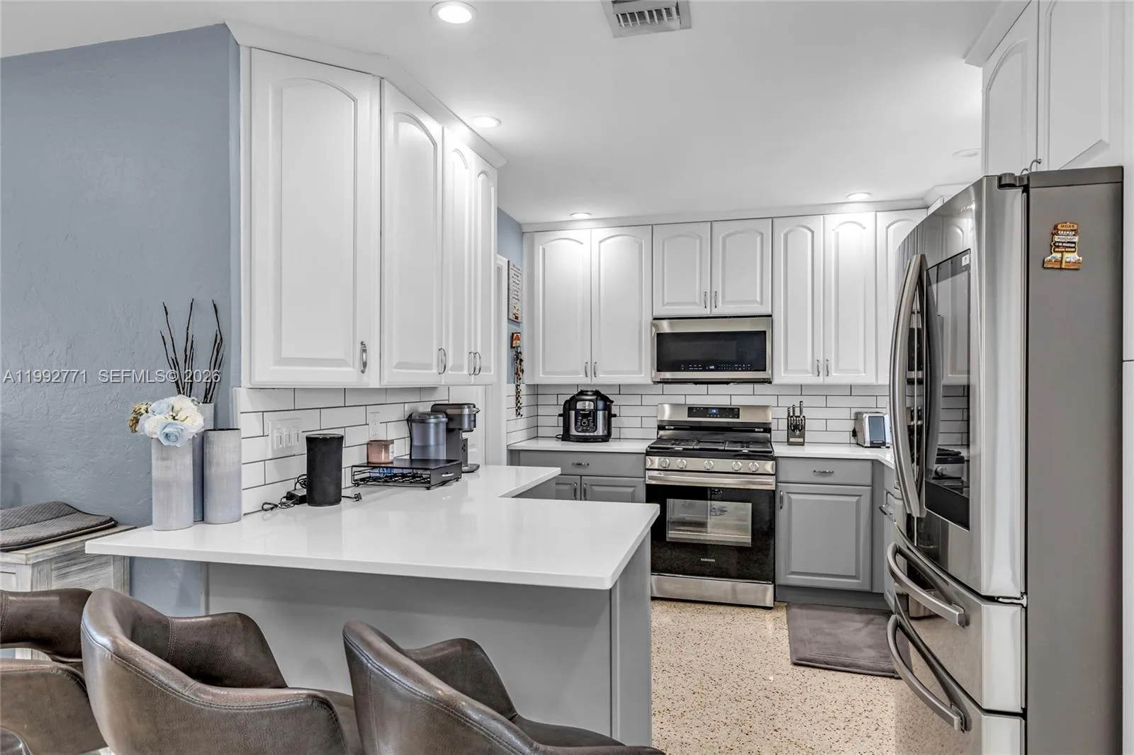 819 N 32nd Ave, Hollywood, FL 33021 photo 8