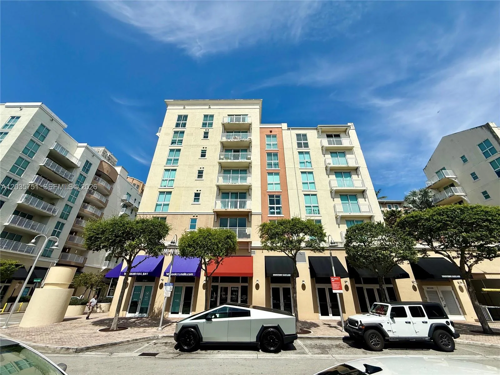 7275 SW 90th St # C313, Miami, FL 33156