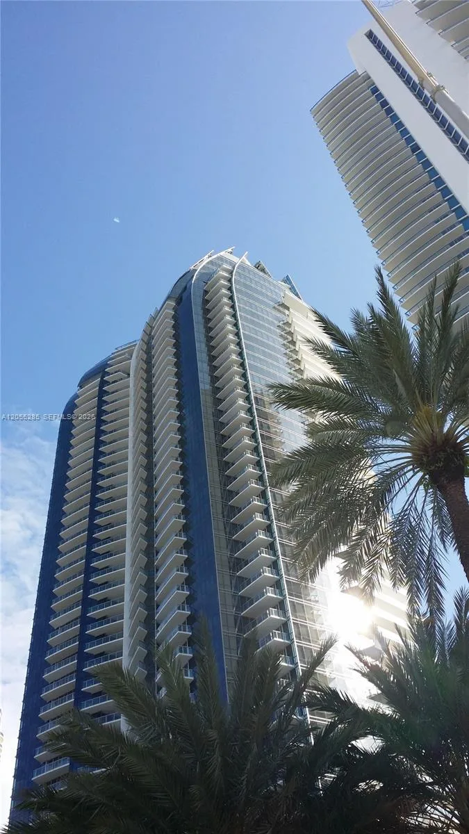 17121 COLLINS AV # 2306, Sunny Isles Beach, FL 33160