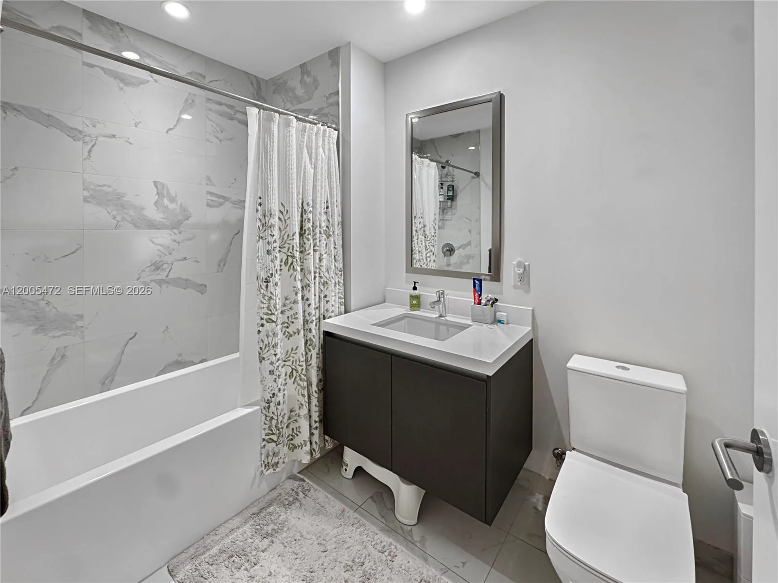 851 NE 1st Ave # 3210, Miami, FL 33132 photo 13