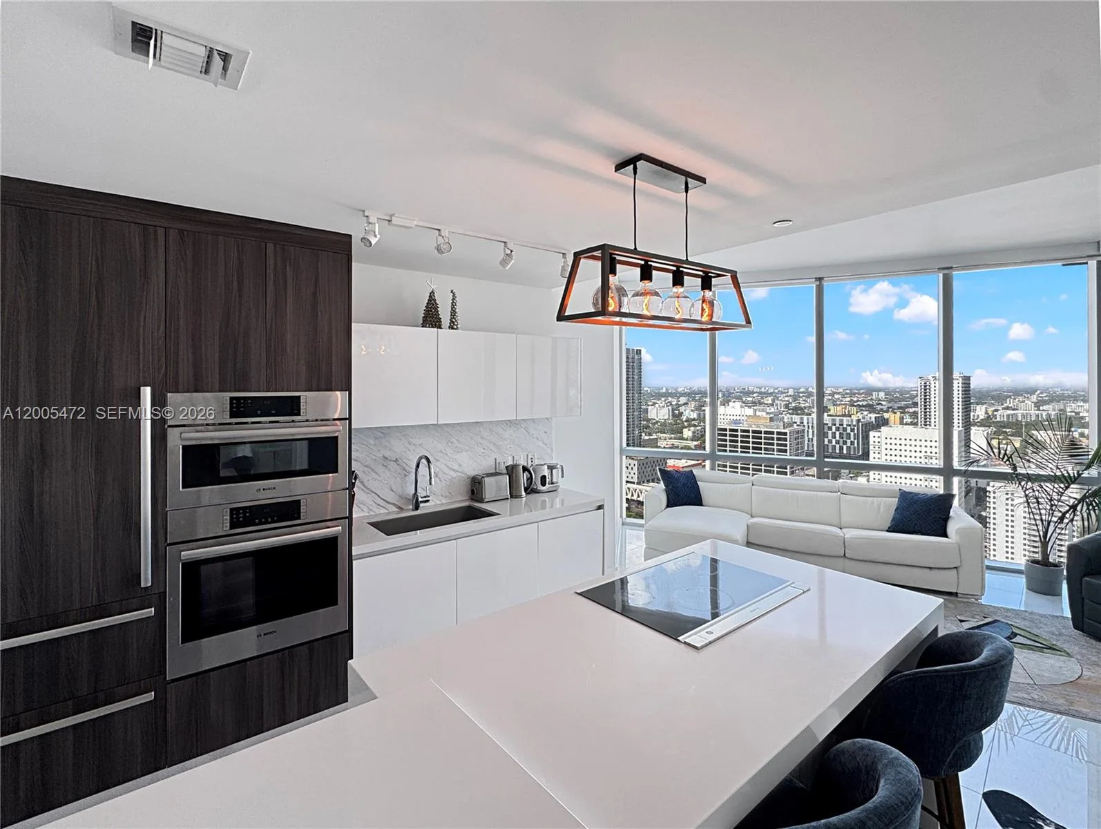 851 NE 1st Ave # 3210, Miami, FL 33132 photo 4