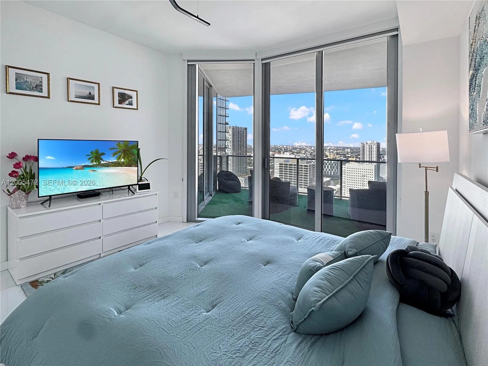 851 NE 1st Ave # 3210, Miami, FL 33132 photo 9