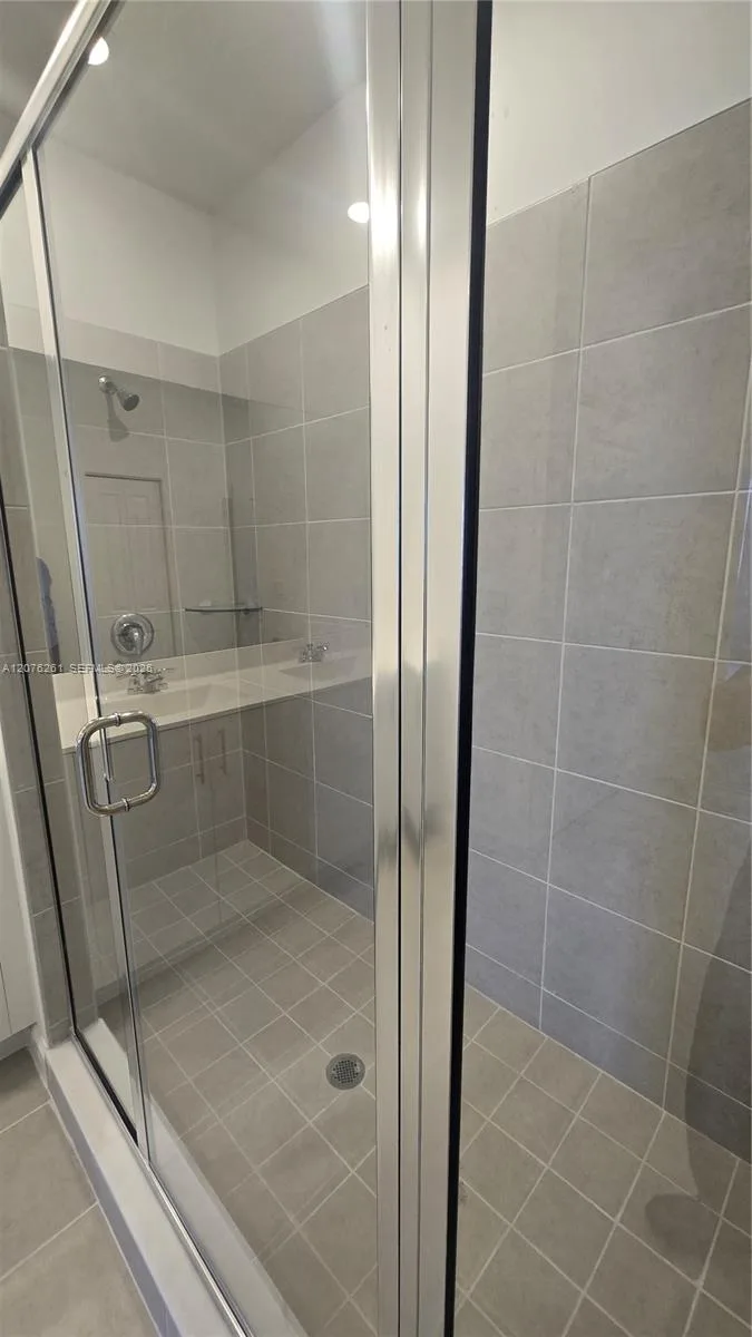 2475 SE 29th Dr, Homestead, FL 33035 photo 13