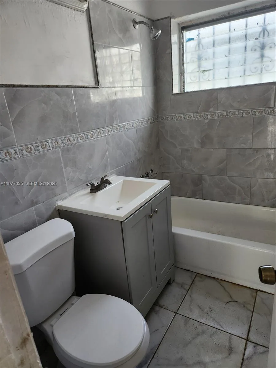 6950 NW 6th Ct # 1, Miami, FL 33150 photo 2