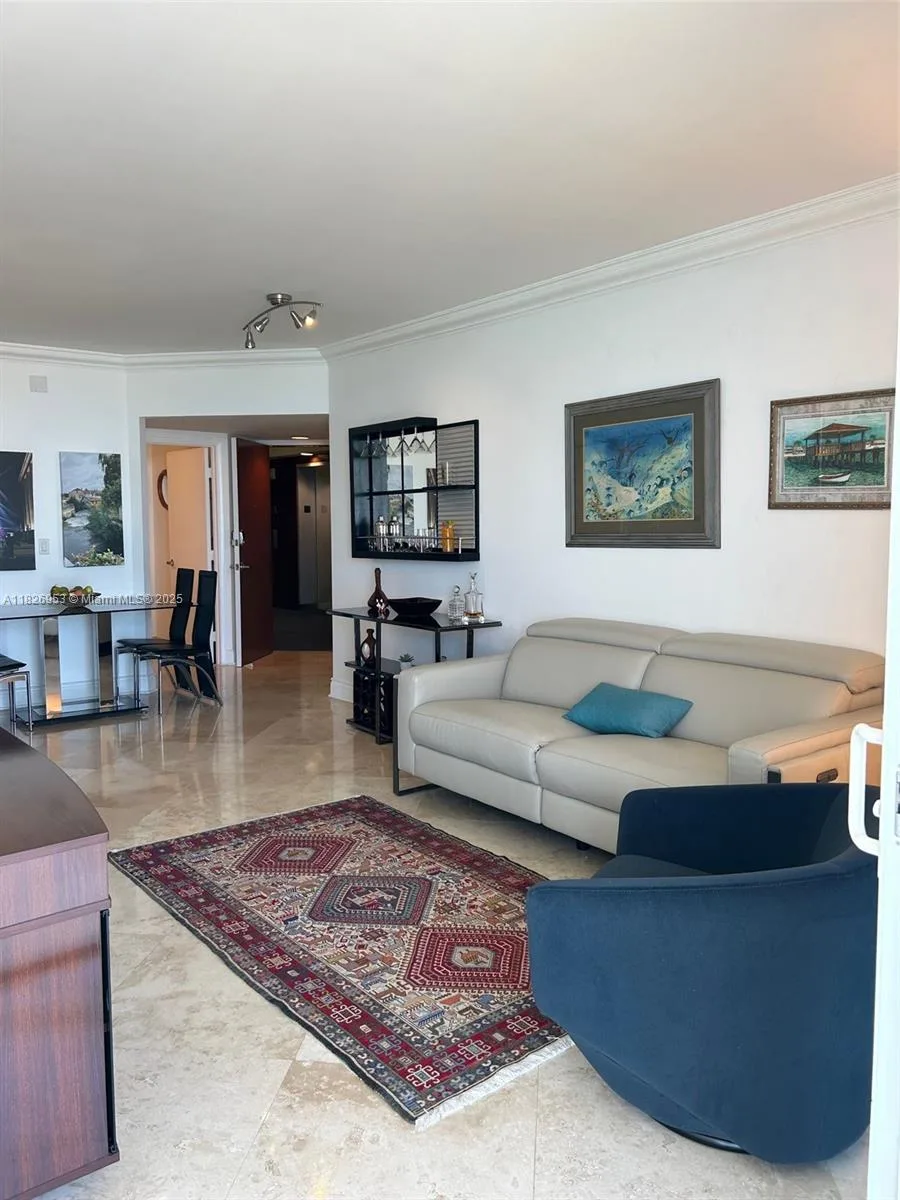 6365 Collins Ave # 2309, Miami Beach, FL 33141 photo 12