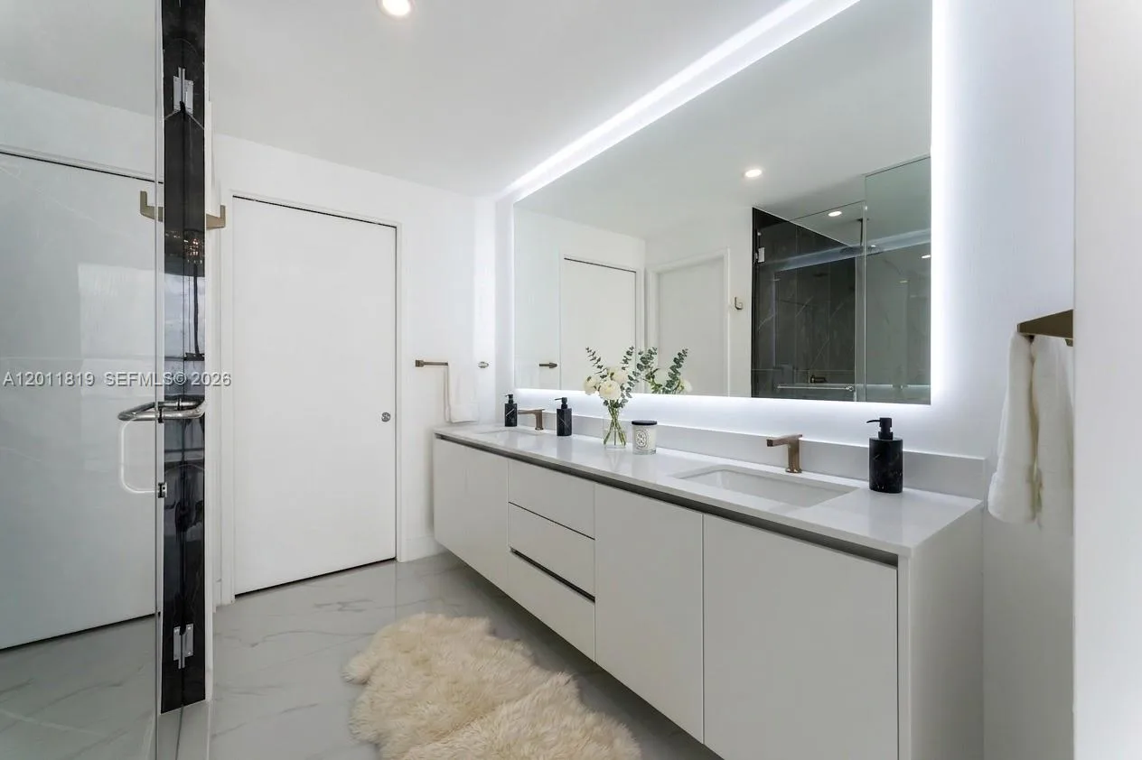 700 NE 24 # 2504, Miami, FL 33137 photo 4