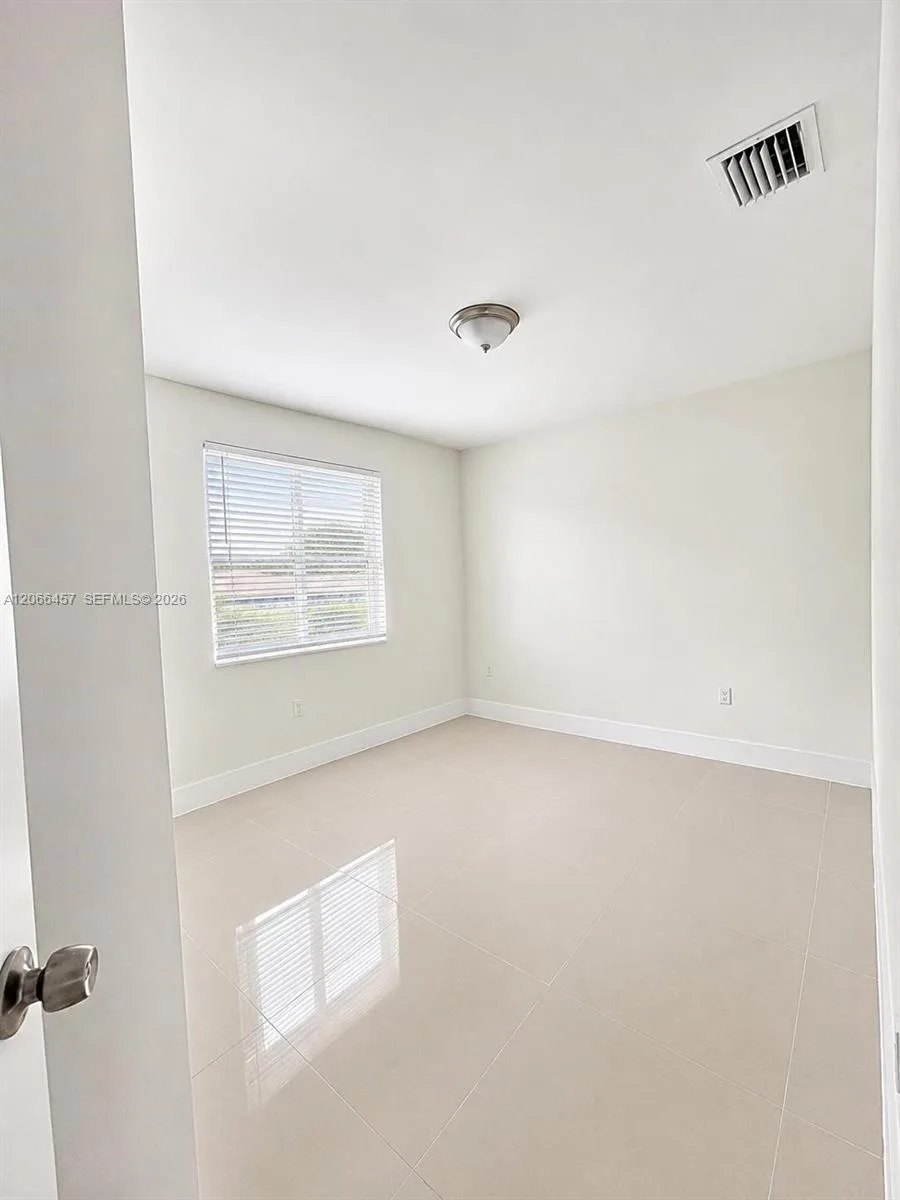 4491 NW 23rd Ave # 4491, Miami, FL 33142 — zdjęcie 4