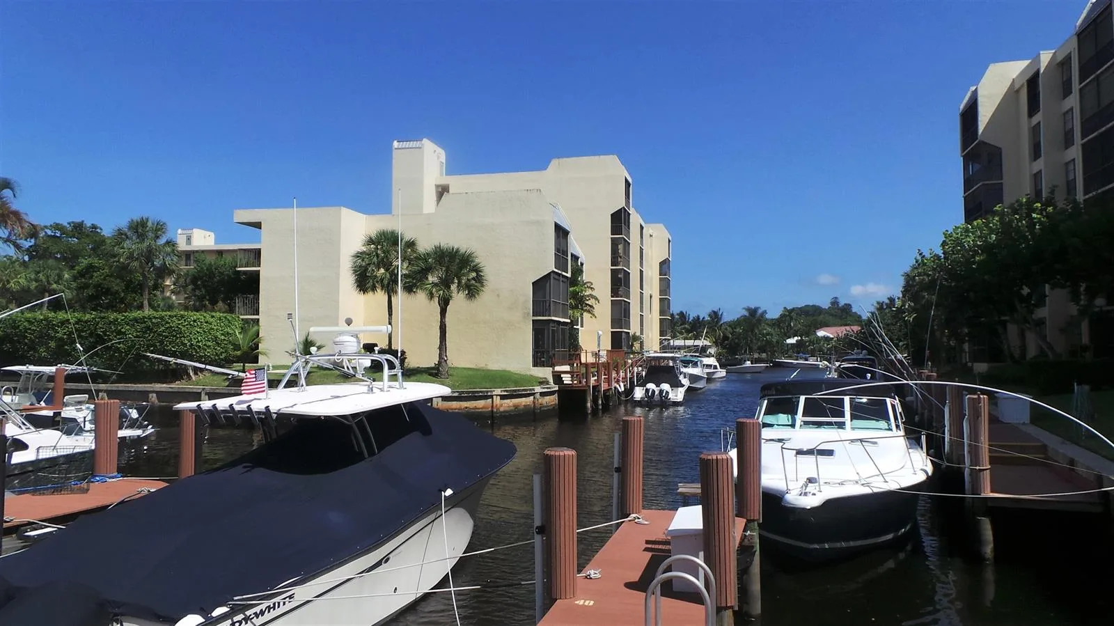 17 ROYAL PALM Way # 3030, Boca Raton, FL 33432