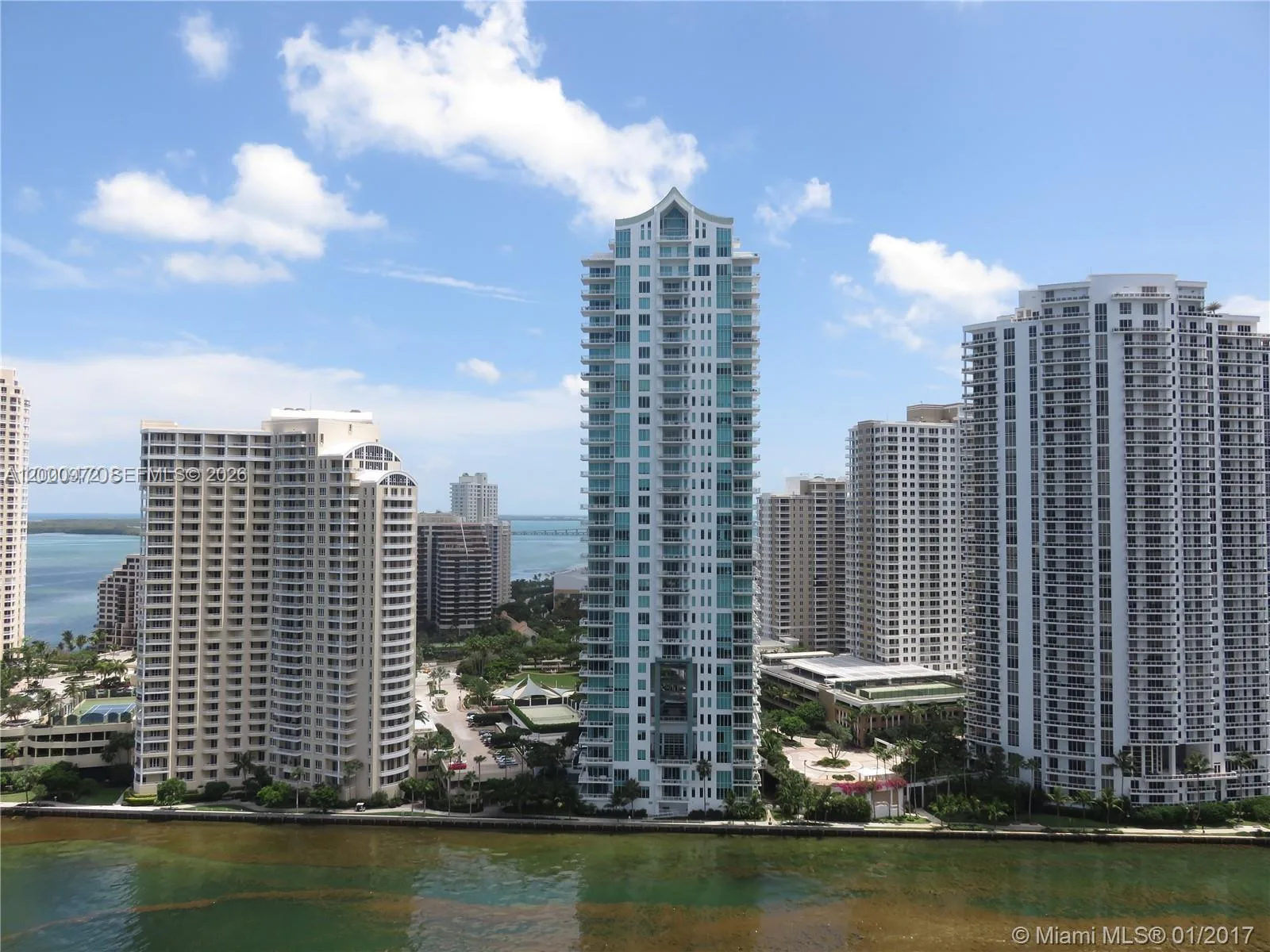 325 Biscayne Blvd # 2523, Miami, FL 33131 photo 3