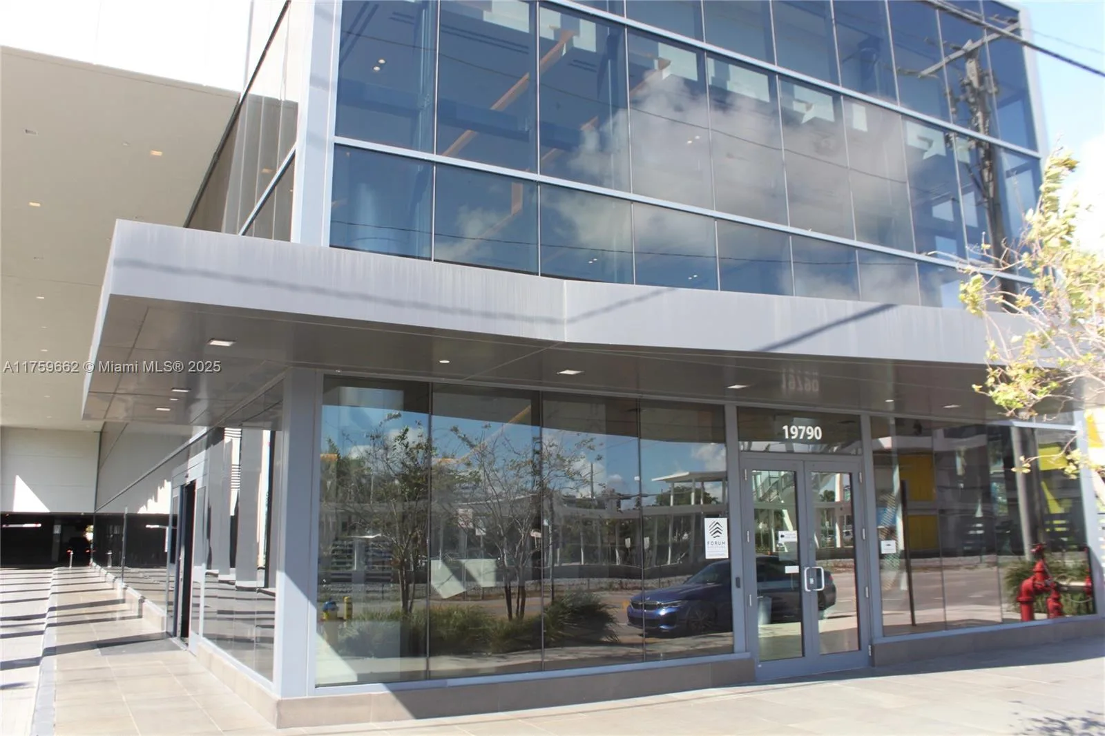 19790 W Dixie Hwy # 403, Aventura, FL 33180