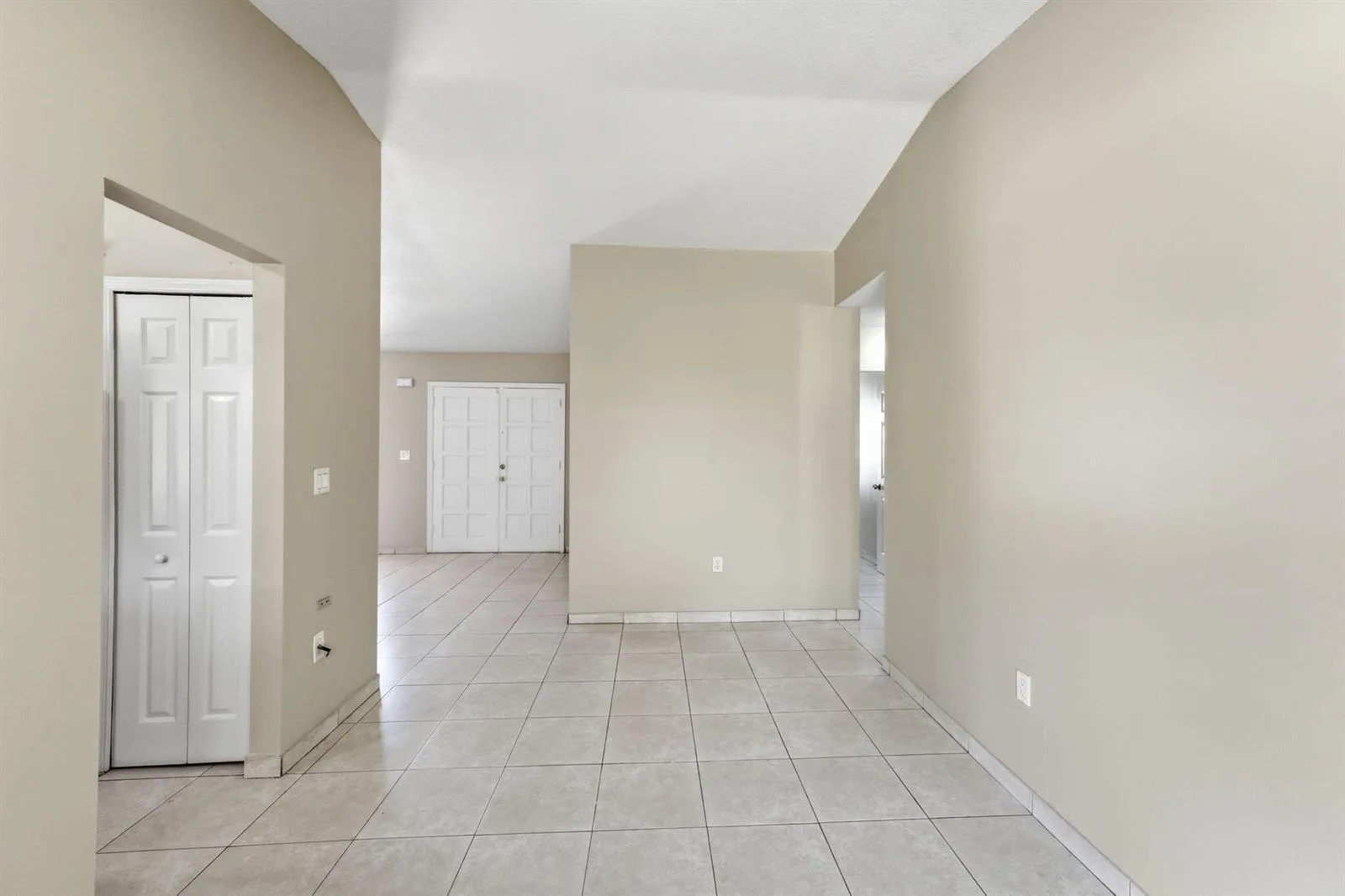 14490 SW 174th Terrace, Miami, FL 33177 photo 4