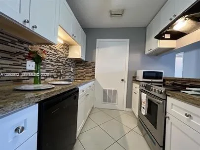 2313 N Congress Ave # 34, Boynton Beach, FL 33426 photo 2