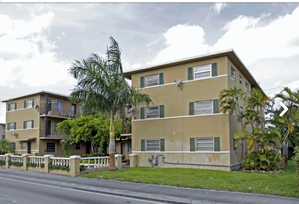 6487 W Flagler St # 9, Miami, FL 33144