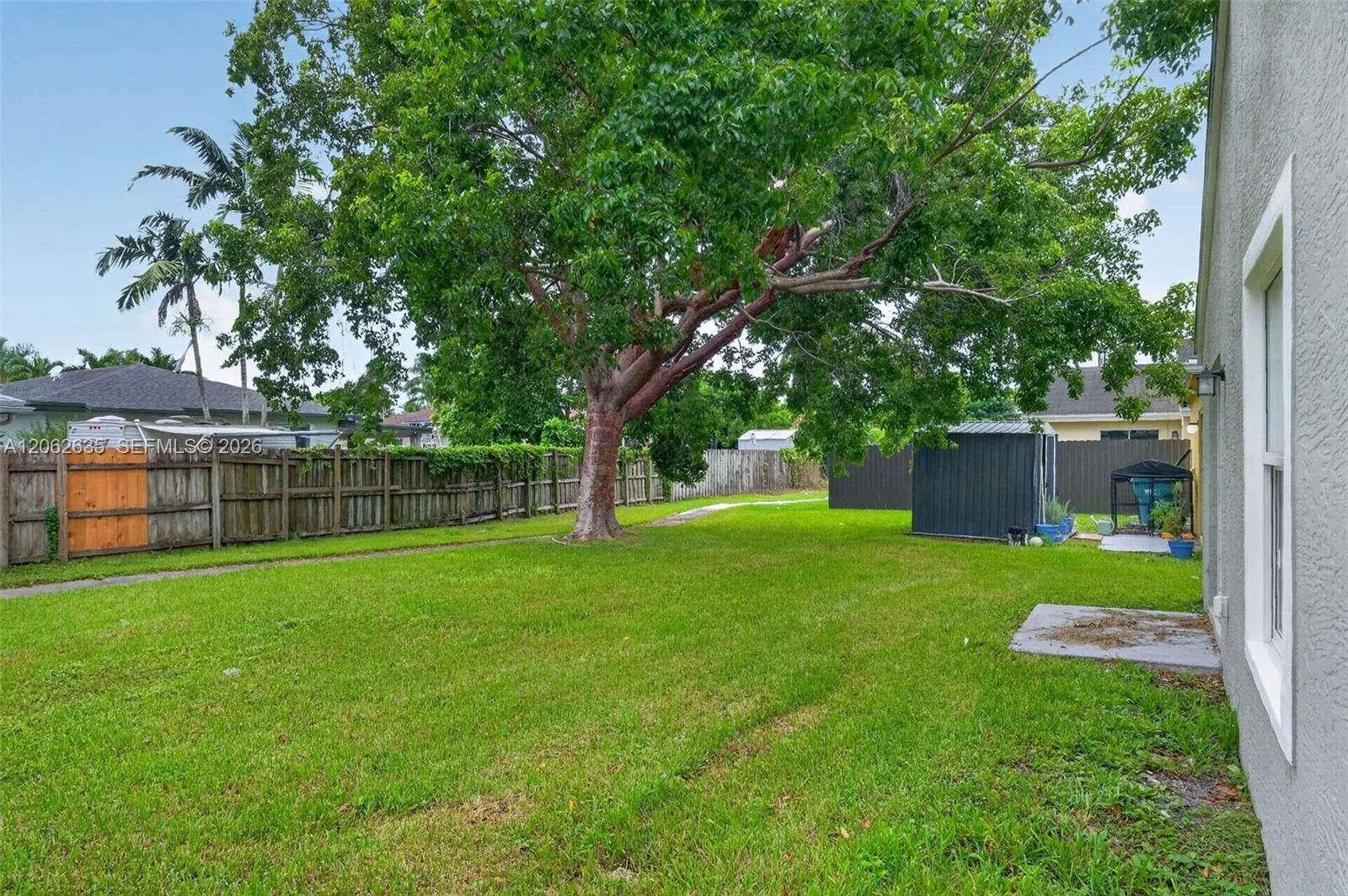 744 SW 9th St, Florida City, FL 33034 photo 3