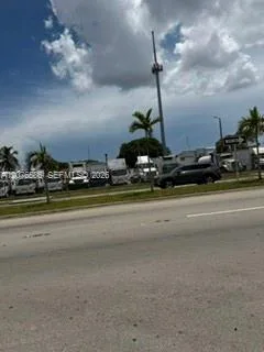 8975 NW 27th Ave, Miami, FL 33147 photo 9