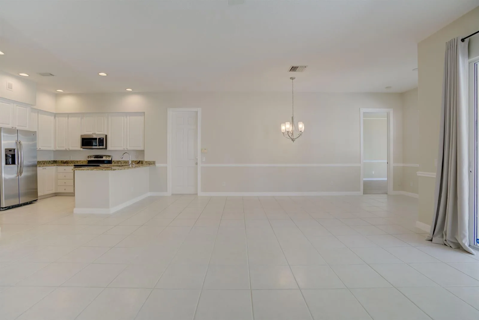 256 San Remo Drive, Jupiter, FL 33458 photo 12