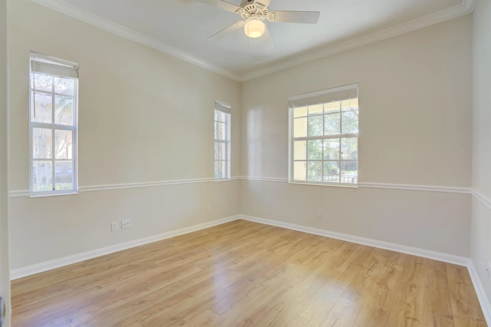 256 San Remo Drive, Jupiter, FL 33458 photo 9