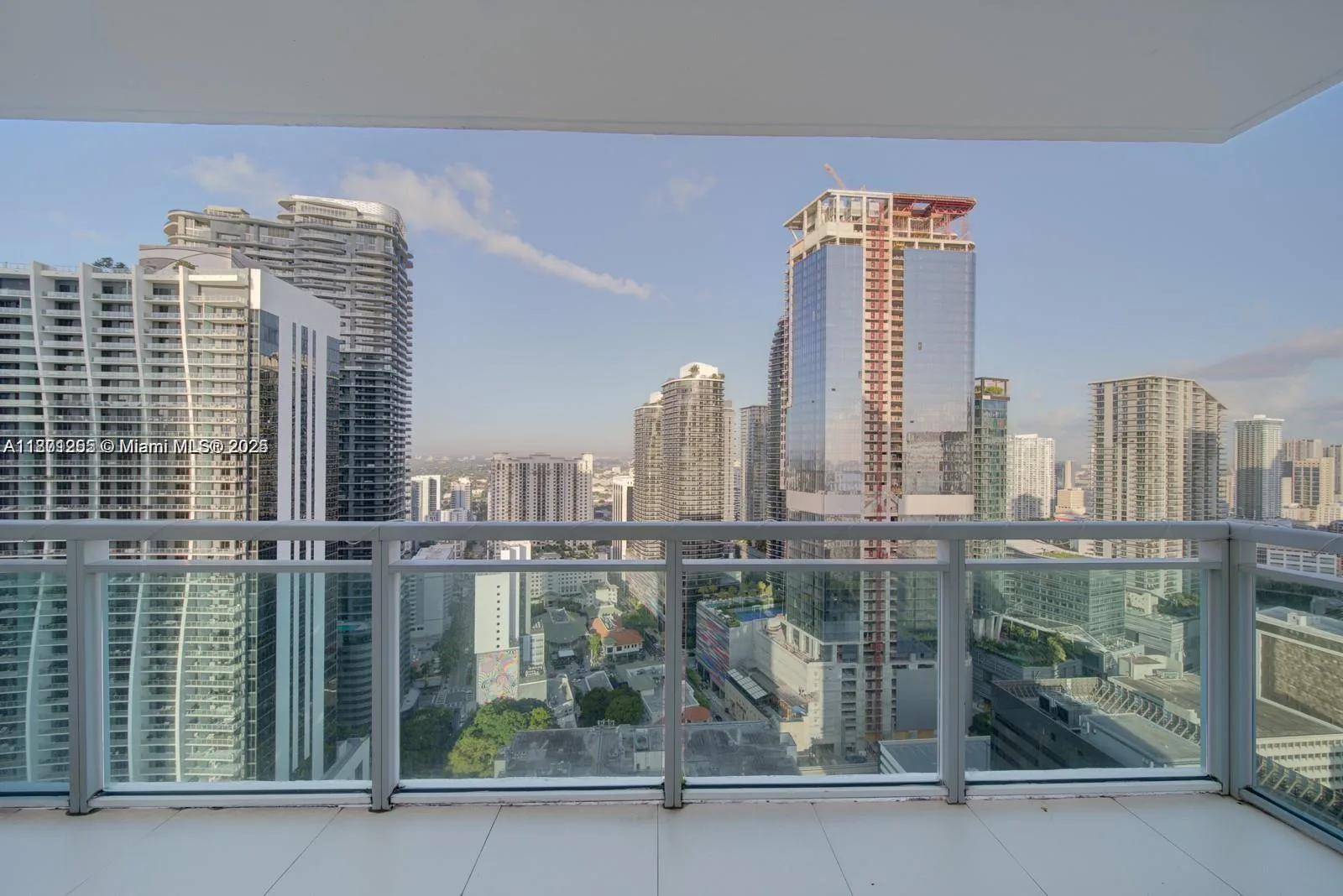 951 Brickell Ave # 3905, Miami, FL 33131 photo 4