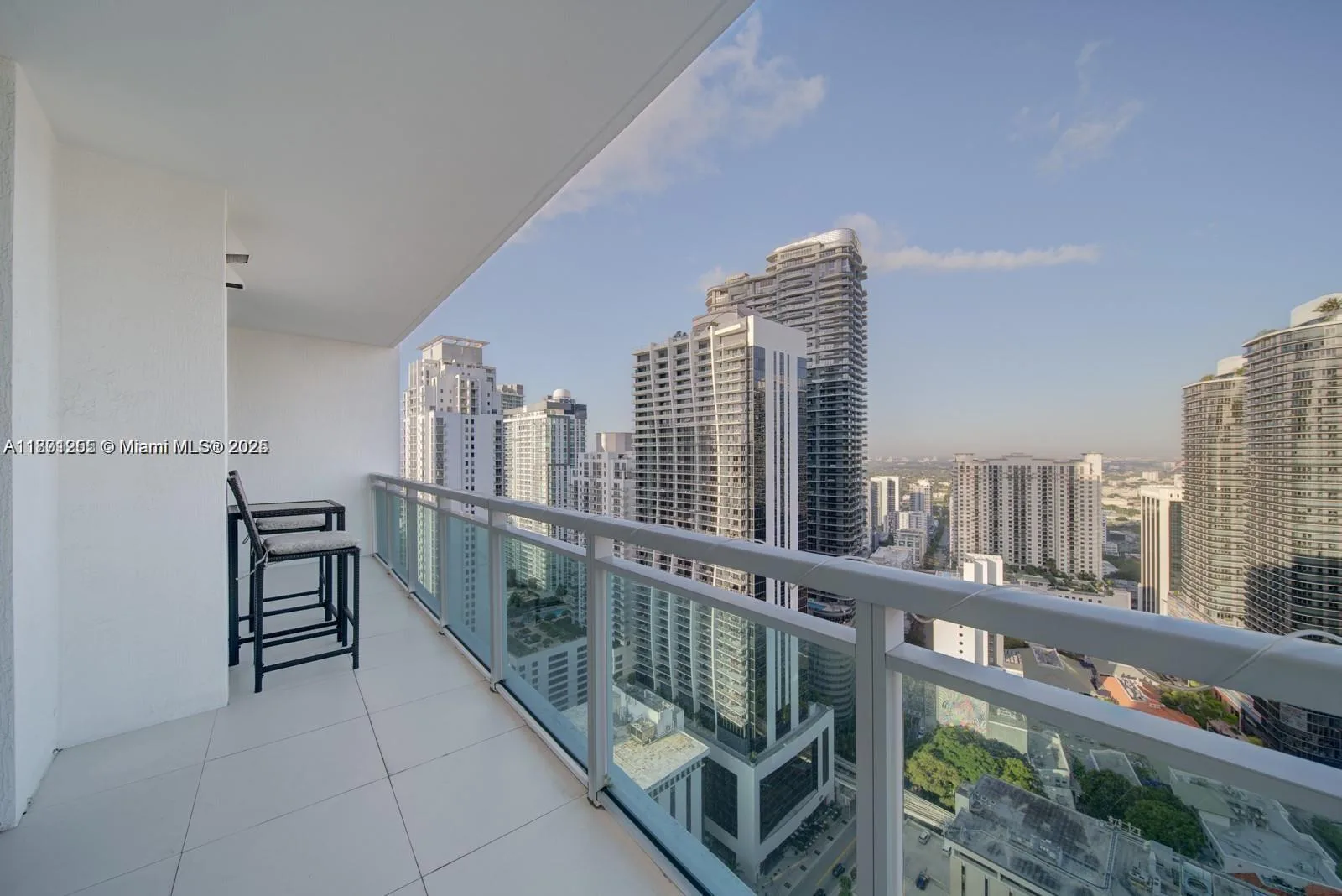 951 Brickell Ave # 3905, Miami, FL 33131 photo 6