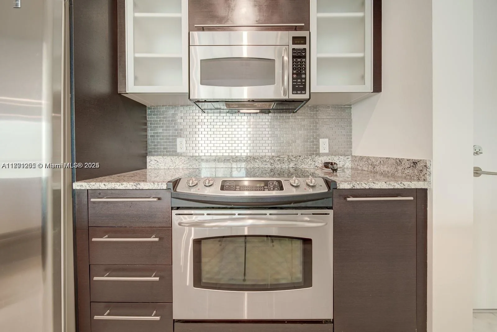 951 Brickell Ave # 3905, Miami, FL 33131 photo 9