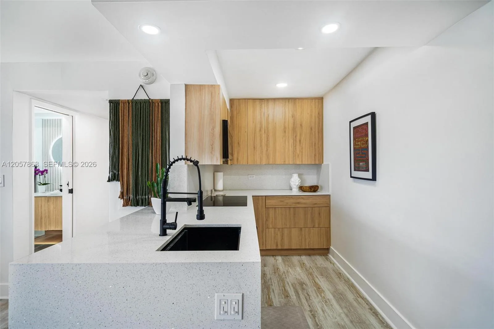 1881 Washington Ave # 8C, Miami Beach, FL 33139 photo 11