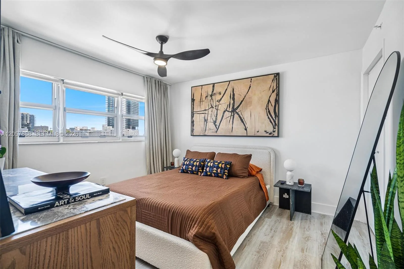 1881 Washington Ave # 8C, Miami Beach, FL 33139 photo 12