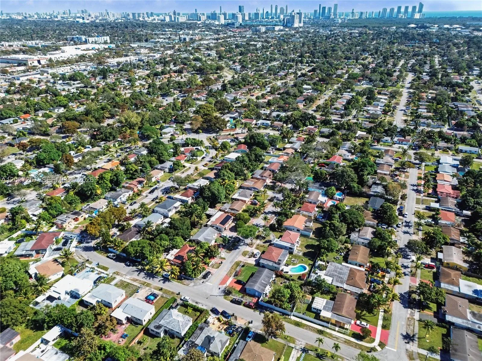 15694 NE 10th Ct, North Miami Beach, FL 33162 photo 4