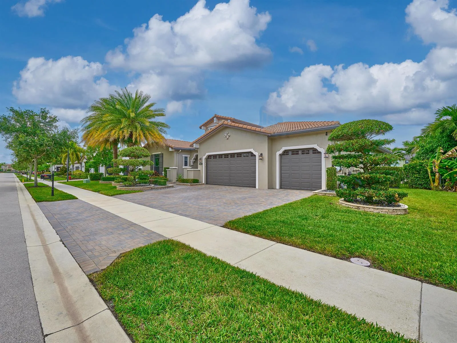 8965 Watercrest Circle E, Parkland, FL 33076 photo 5