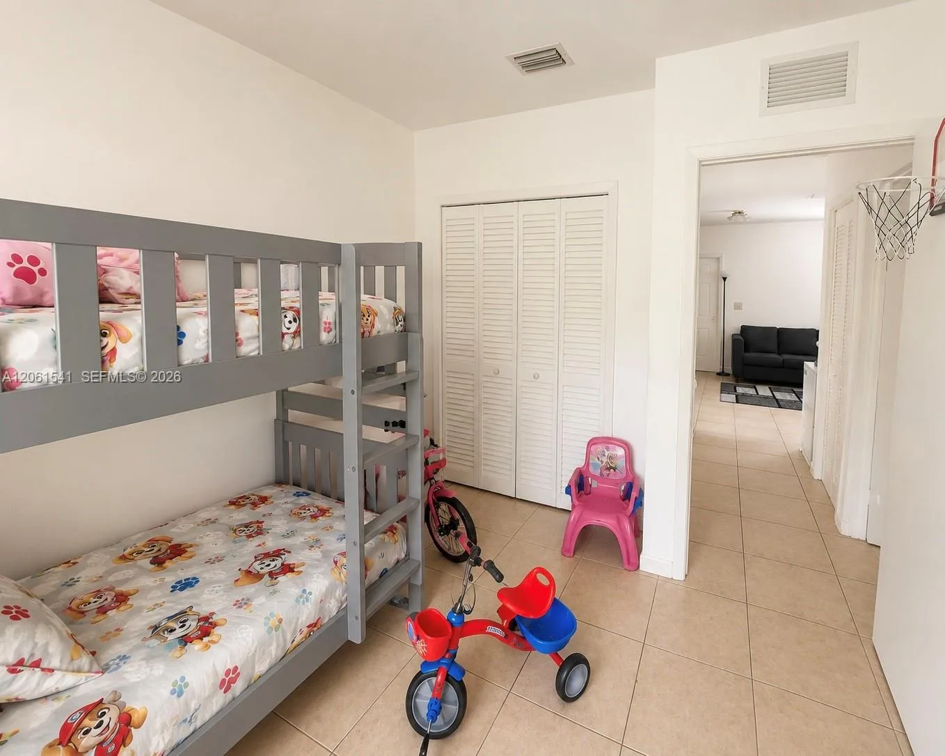 14140 NE 2nd Ct # 3, Miami, FL 33161 photo 4