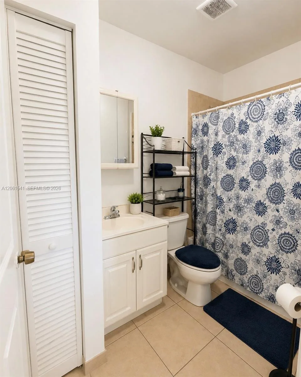 14140 NE 2nd Ct # 3, Miami, FL 33161 photo 5