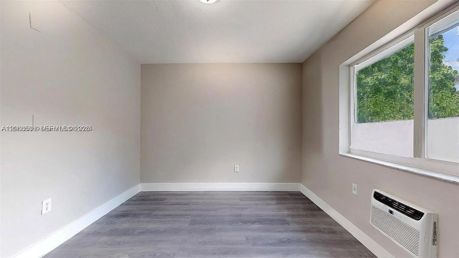891 SW 5th St # 2, Miami, FL 33130 photo 13