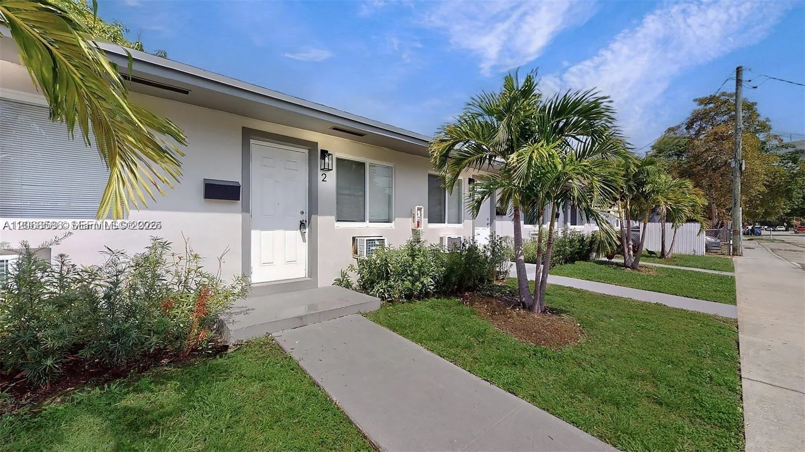 891 SW 5th St # 2, Miami, FL 33130 photo 3