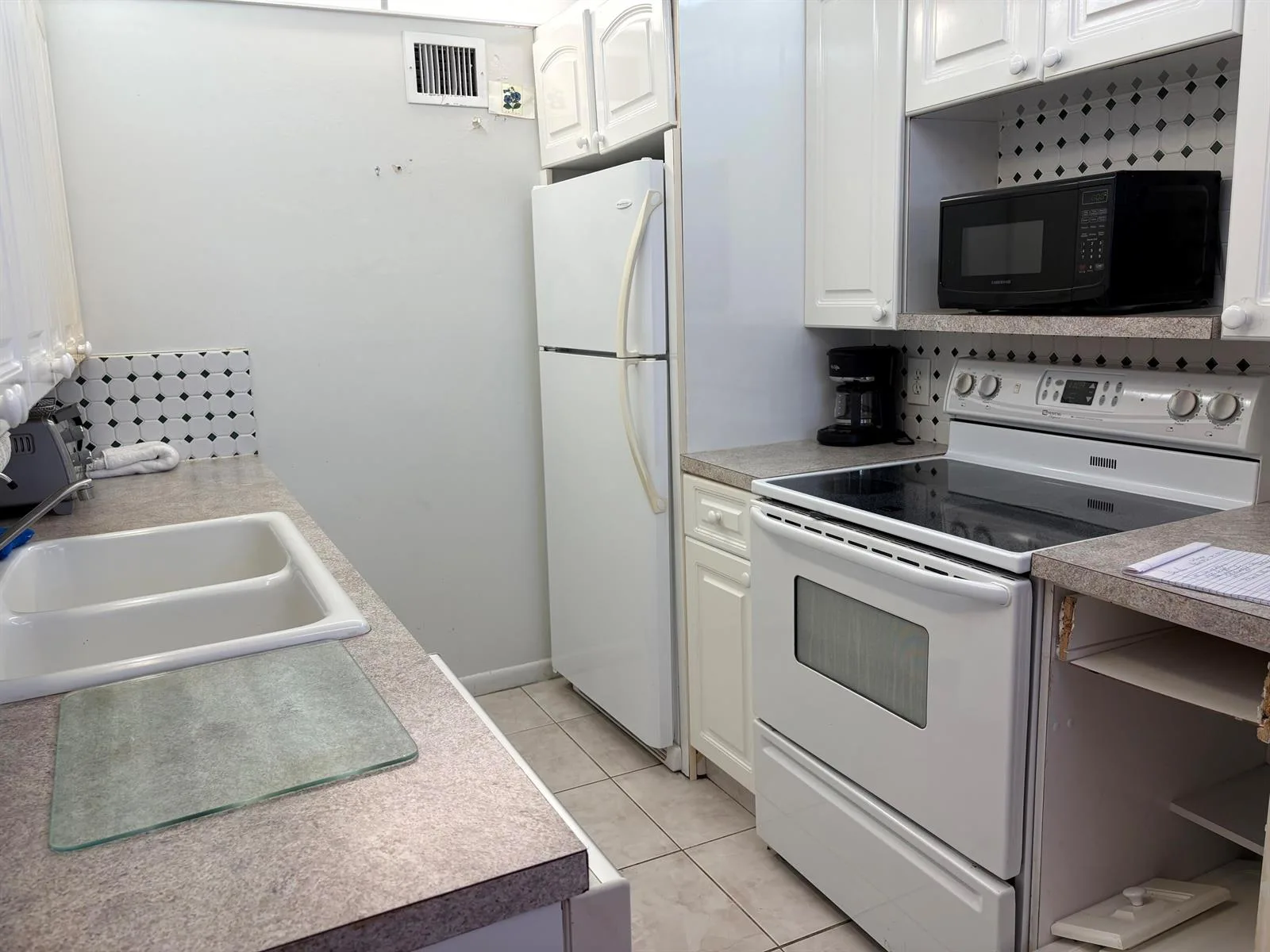 3076 Guildford E, Boca Raton, FL 33434 photo 5