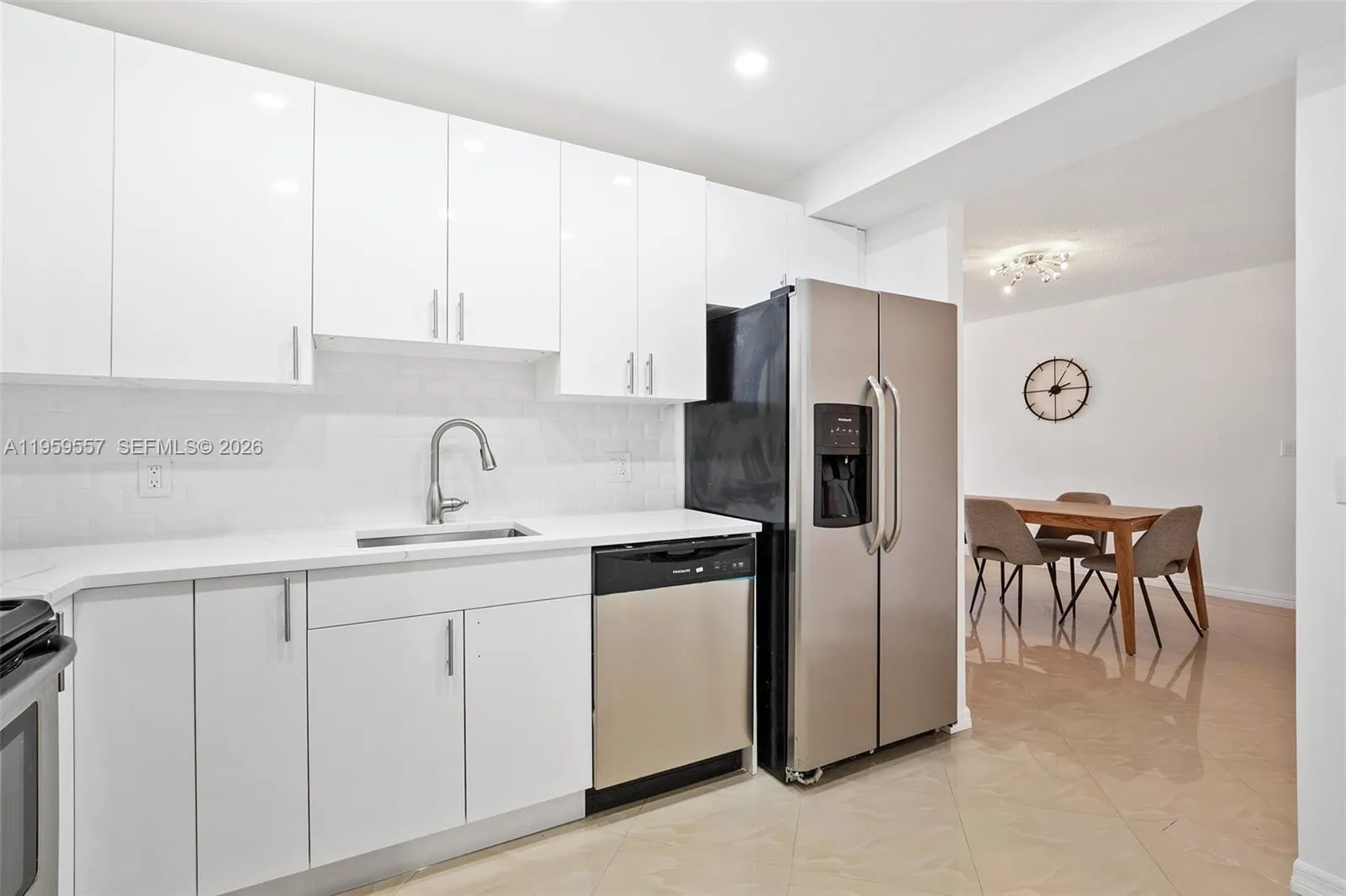 1985 S Ocean Dr # 2M, Hallandale Beach, FL 33009 photo 9