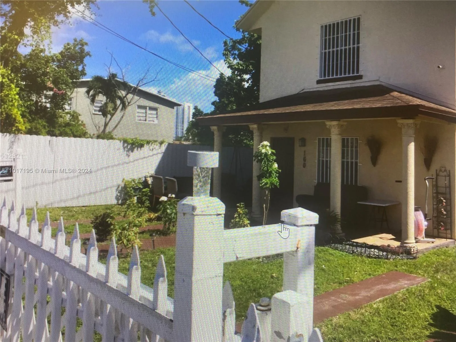160 NW 27th St, Miami, FL 33127