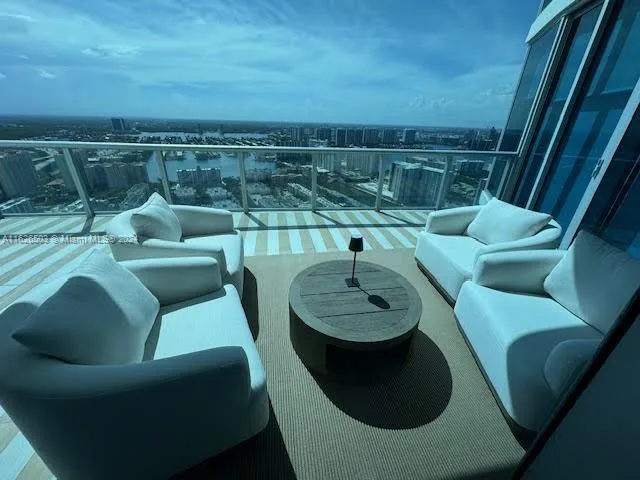 17001 Collins Ave # 4504, Sunny Isles Beach, FL 33160 photo 7