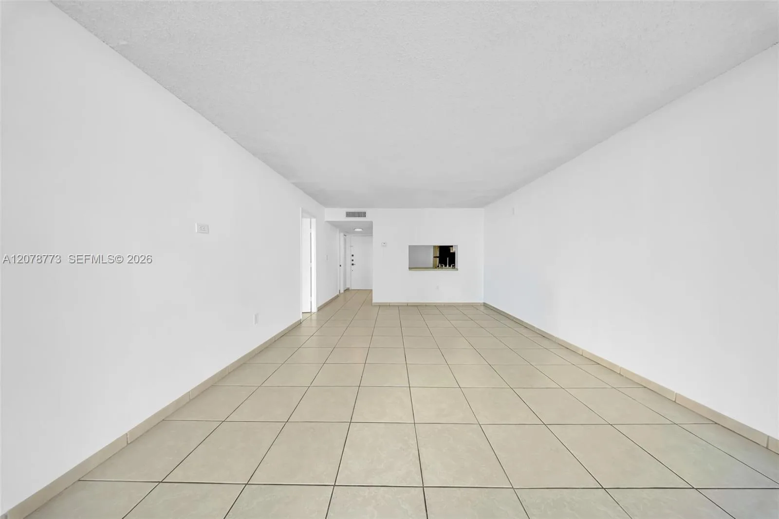 9360 Fontainebleau Blvd # 208, Miami, FL 33172 photo 5