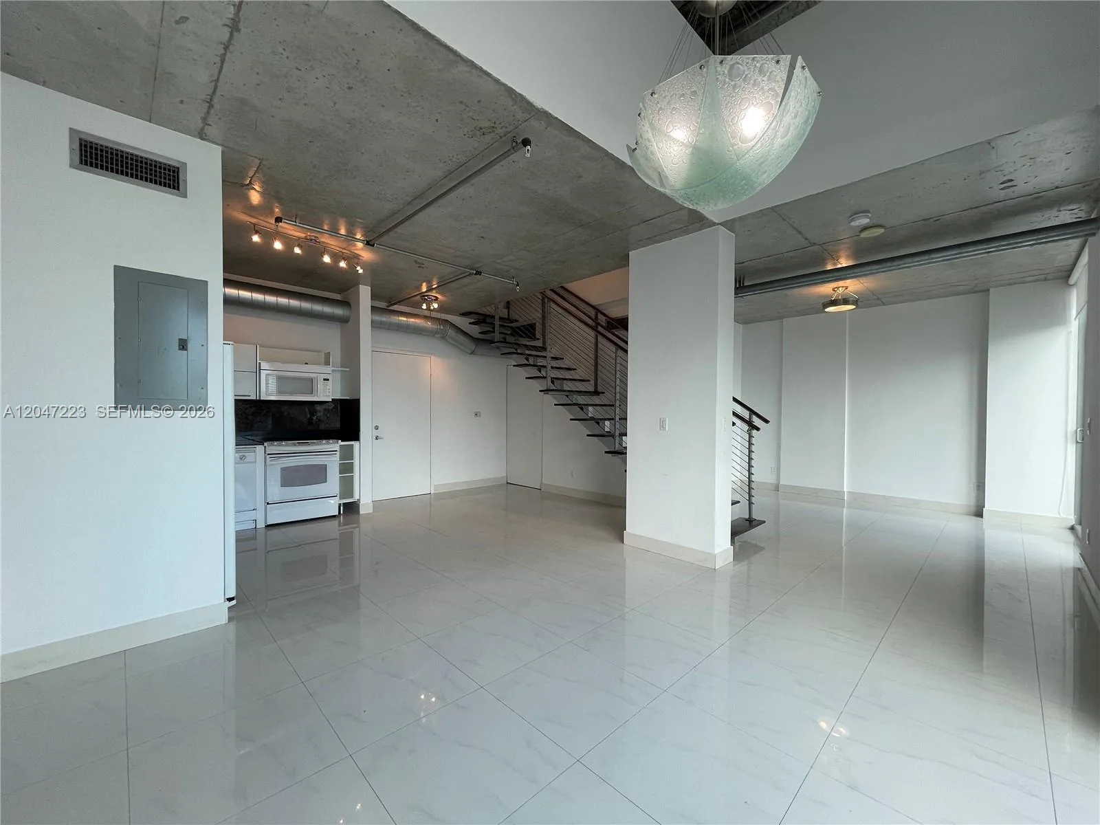 690 SW 1st Ct # 3115, Miami, FL 33130 photo 12