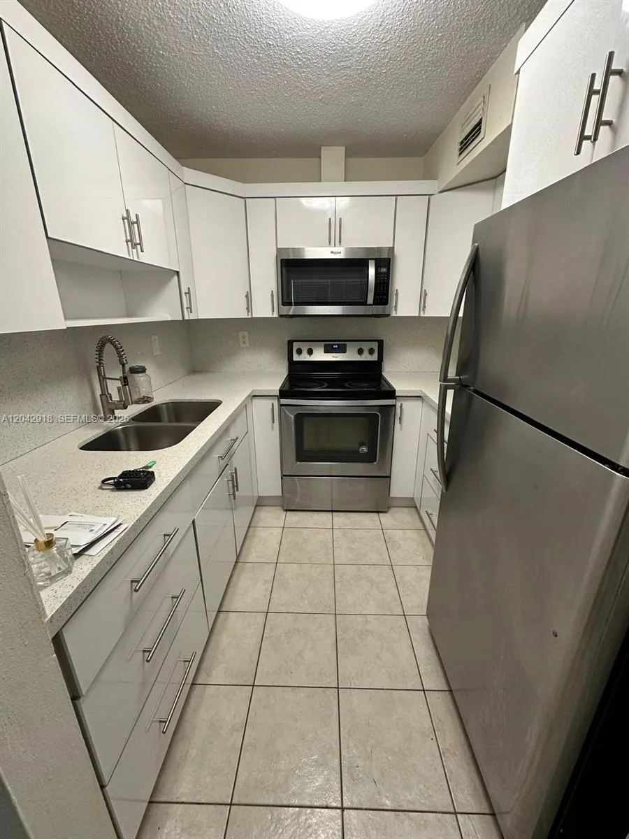 6675 W 4th Ave # 310, Hialeah, FL 33012 photo 2