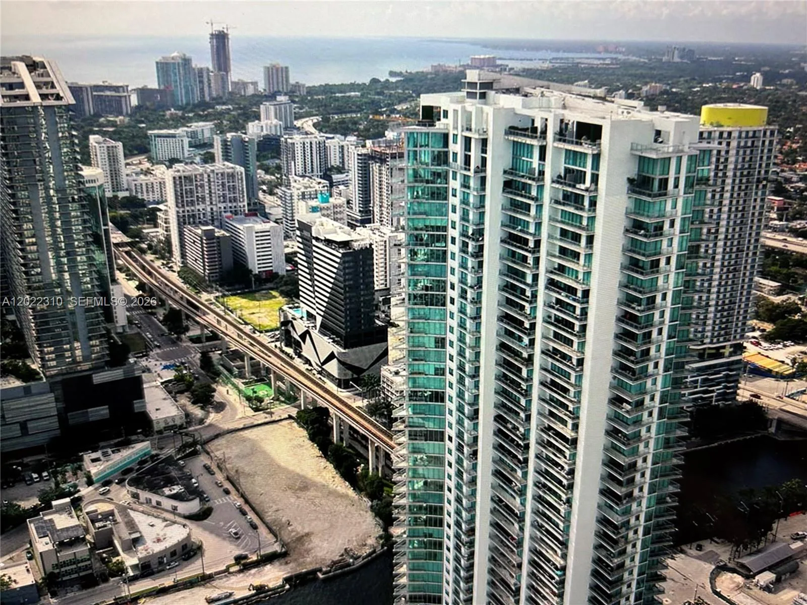 92 SW 3rd St # 3703, Miami, FL 33130