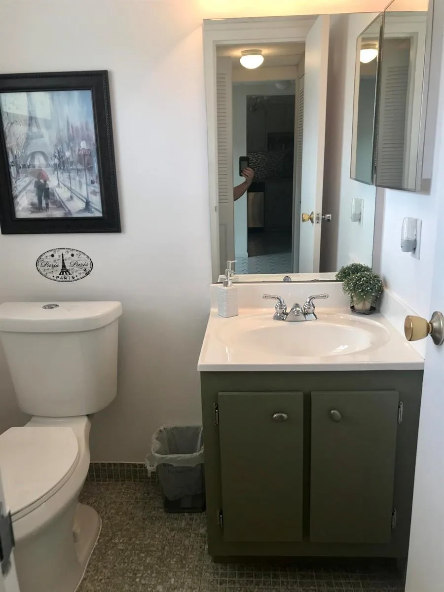 1010 Country Club Drive # 206, Margate, FL 33063 photo 5