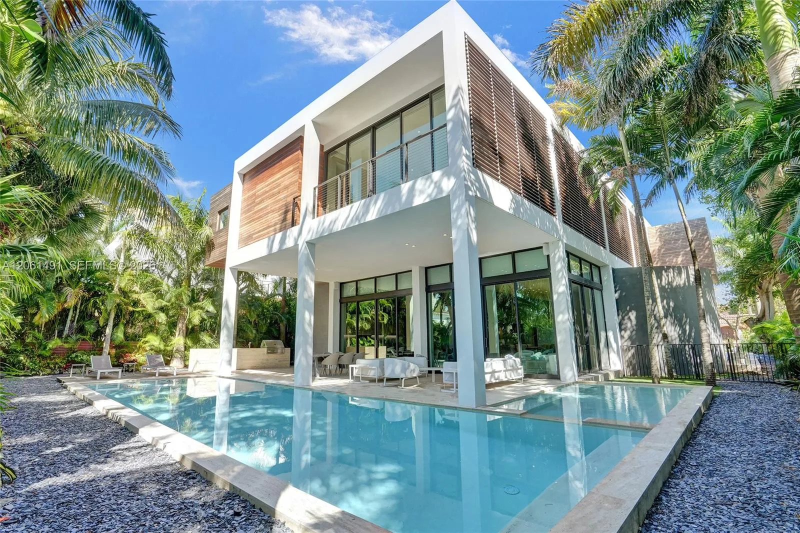 Listing