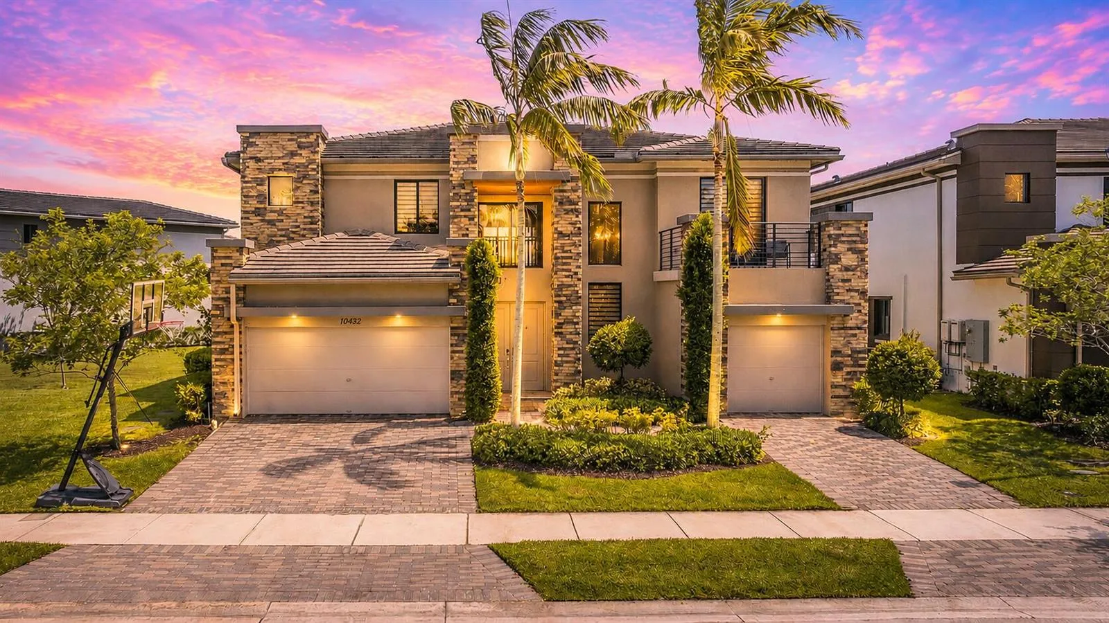 10432 N LAGO VISTA Circle, Parkland, FL 33076