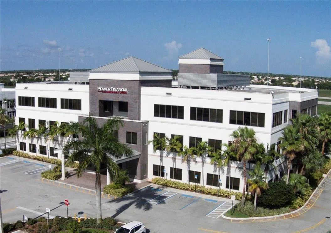 2020 NW 150th Avenue # 304, Pembroke Pines, FL 33028